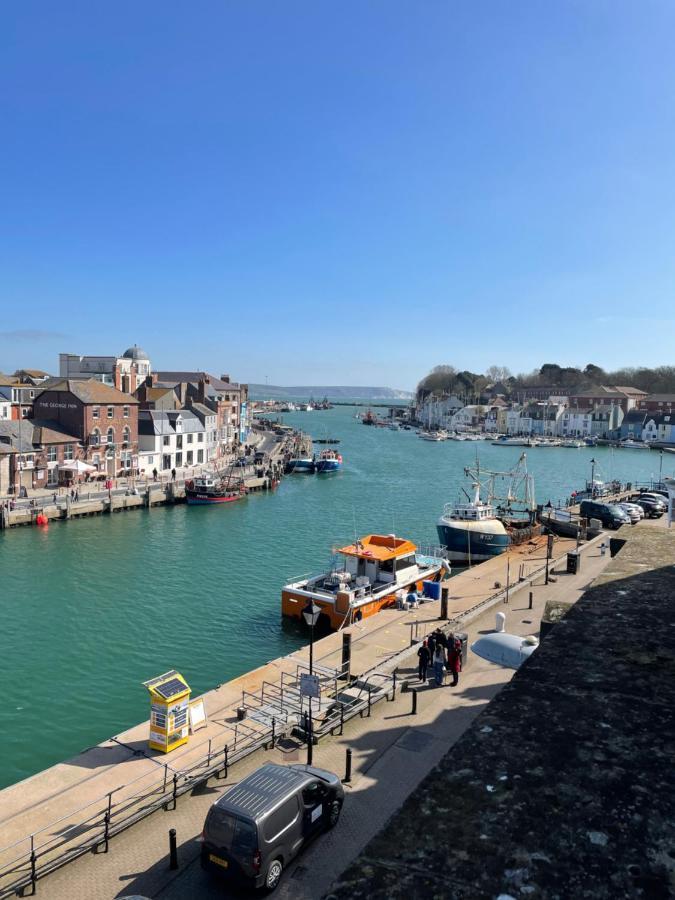 Old Quayside View Apartment Weymouth Bagian luar foto